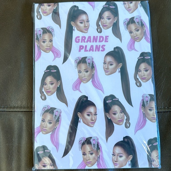 Grande Plan Arianna Grande Note brand new - Picture 1 of 2